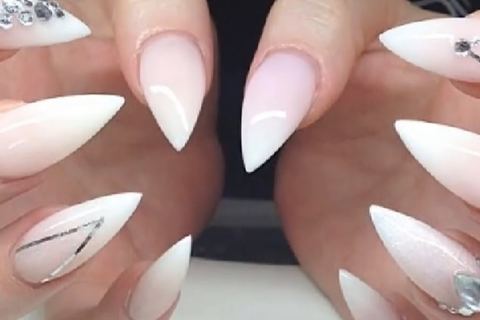 American Nail & Spa